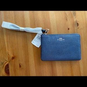 NWT Coach Metallic Wristlet